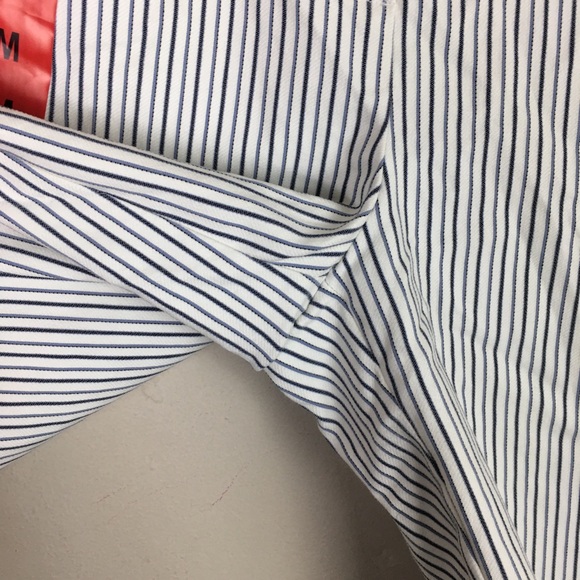 Hilary Radley striped Bermuda shorts blue & white - Picture 4 of 7